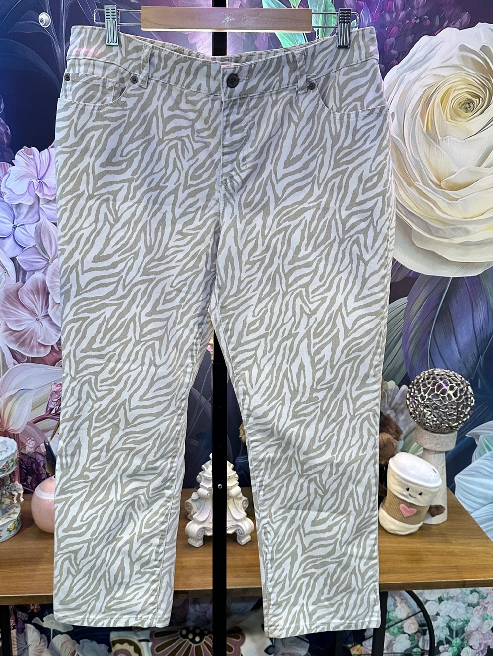 Chico's Platinum Denim 2 Zebra Straight Jeans Stretch Y2K